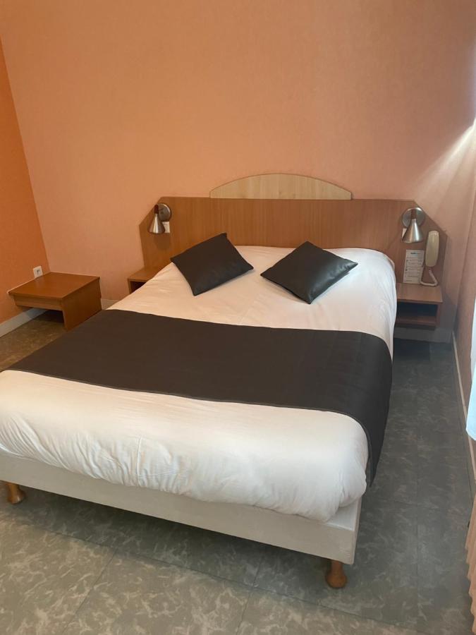 Hotel Le Lobreont Surzur Esterno foto